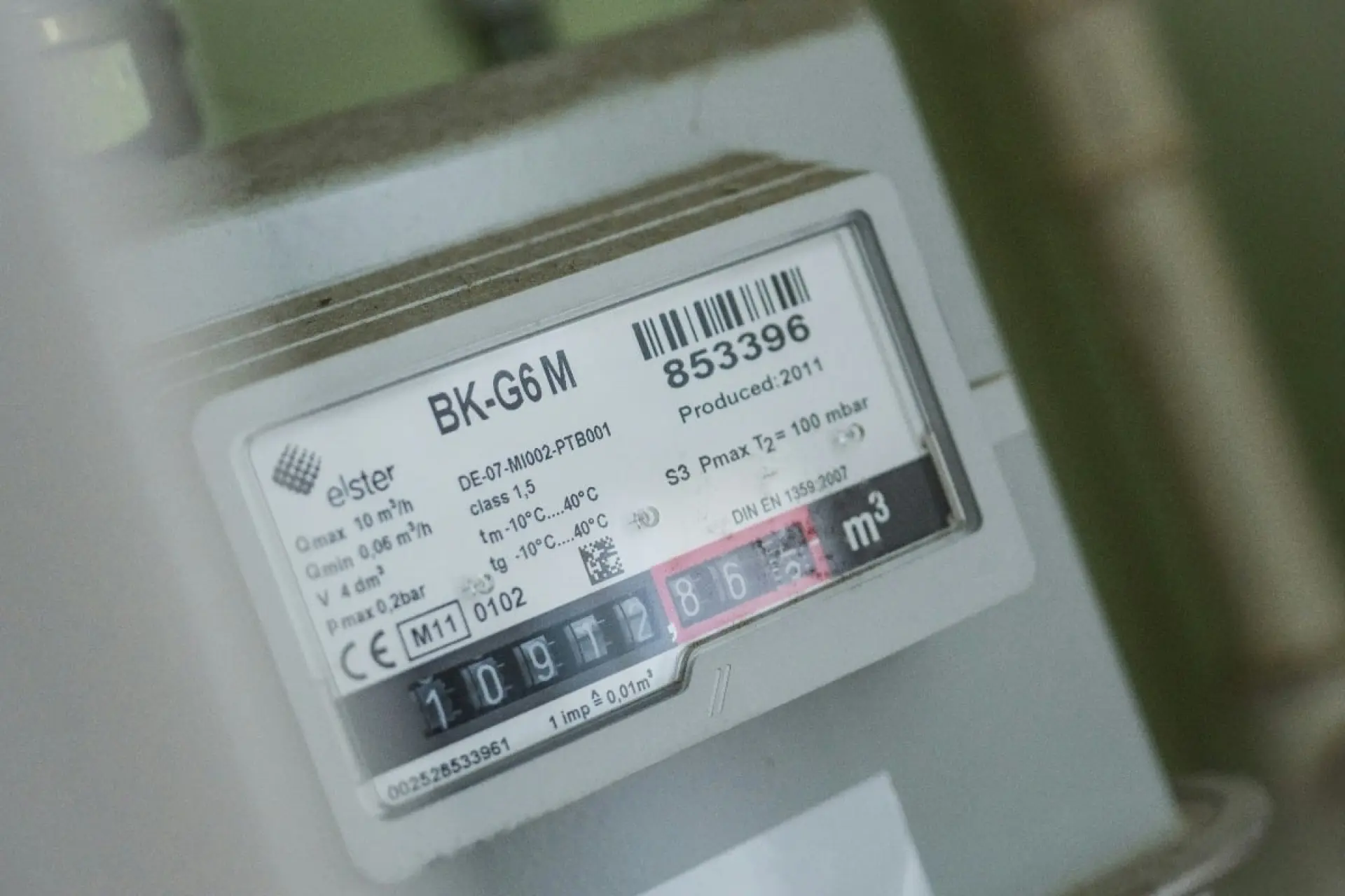 Maximising the wireless performance of smart meters: overcoming signal attenuation challenges